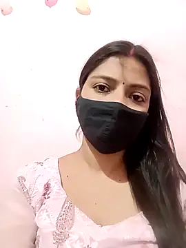 Snapshot of Mahi_Baby25 chatting on March 15, 6:03 pm Mahi Baby25 online show from March 15, 6:03 pm