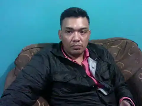 Snapshot of TUMORENO1 chatting on February 18, 12:59 am TUMORENO1 online show from February 18, 12:59 am