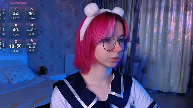 Snapshot of Nora_Failure chatting on September 17, 4:25 am Nora Failure online show from September 17, 4:25 am