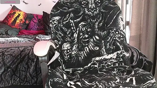 Devil s bride online show from May 26, 4:25 pm