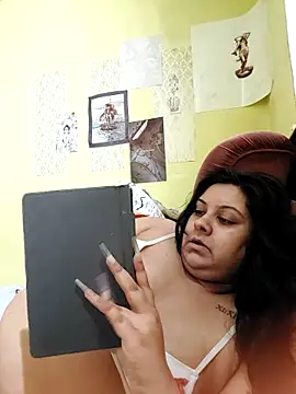 Snapshot of GoddessLorenaTheeSiren chatting on October 18, 8:37 am GoddessLorenaTheeSiren online show from October 18, 8:37 am
