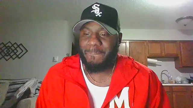 Snapshot of Stayinalive1992 chatting on February 26, 3:21 am Stayinalive1992 online show from February 26, 3:21 am