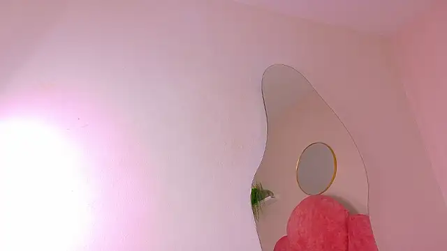 Snapshot of ParisFox_ chatting on February 2, 9:13 pm ParisFox online show from February 2, 9:13 pm