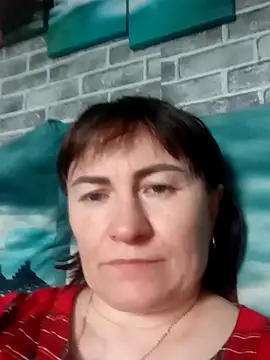 luhia5 online show from April 13, 9:59 am