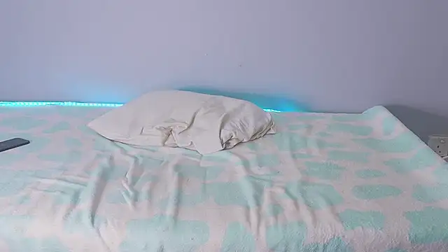 Snapshot of nethmisanjanaa chatting on January 26, 4:41 pm nethmisanjanaa online show from January 26, 4:41 pm