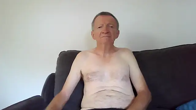 naturiste974 online show from February 27, 8:03 am