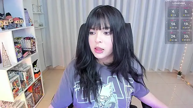 Snapshot of misshoneyxxx chatting on November 12, 3:29 am misshoneyxxx online show from November 12, 3:29 am