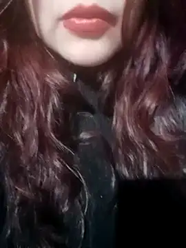 scarlettsucks19 online show from December 12, 8:21 pm