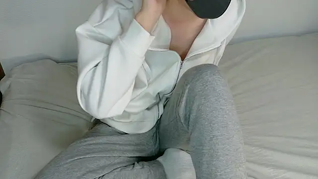 itsme LEON online show from May 4, 1:07 pm