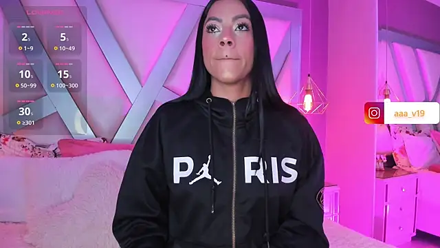 Amber villalobos  online show from September 18, 3:30 am