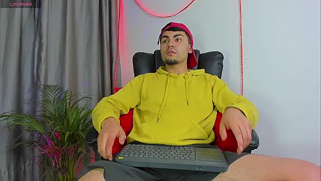 kalivan voinesscu online show from September 19, 8:38 am