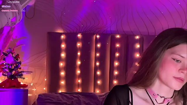 Snapshot of tvoisortangela chatting on January 18, 10:06 pm tvoisortangela online show from January 18, 10:06 pm