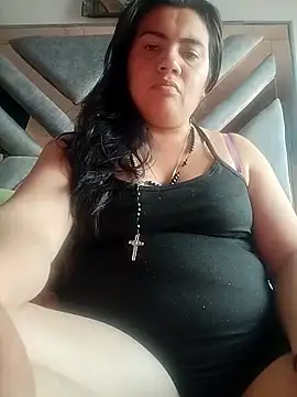 Snapshot of naughty-sharlot chatting on May 3, 8:26 pm naughty-sharlot online show from May 3, 8:26 pm
