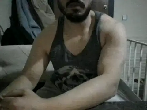 Snapshot of DateMike94 chatting on March 18, 9:43 pm DateMike94 online show from March 18, 9:43 pm