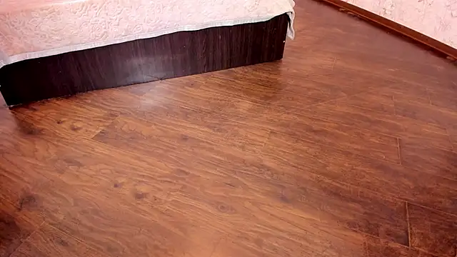 Pantyhose Mila online show from February 18, 7:30 pm