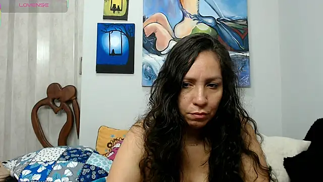 naihroby online show from December 20, 7:48 am