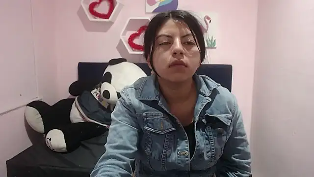 CarolineBrunx online show from February 28, 8:42 am