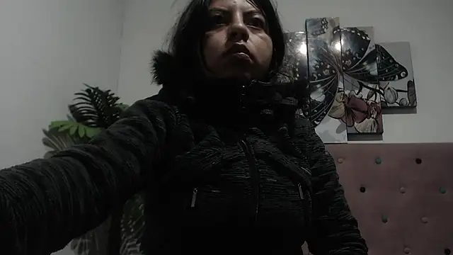 CarolineBrunx online show from March 5, 7:38 am