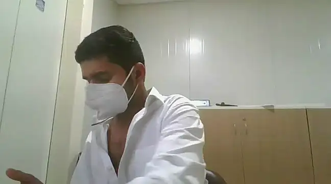 Ishan003 online show from February 9, 9:47 am