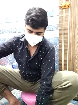 Ishan003 online show from November 20, 2:39 pm