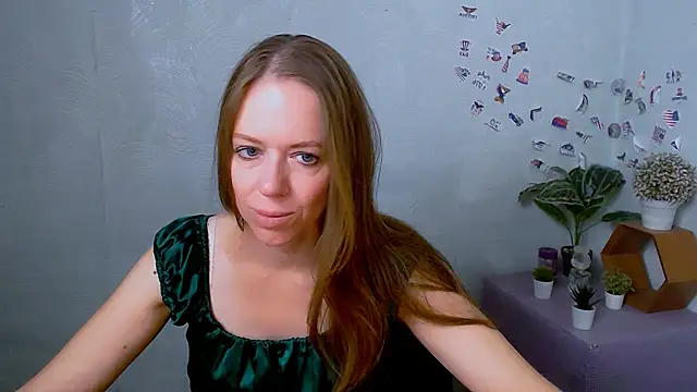 GloriaSi  online show from July 9, 2:59 am