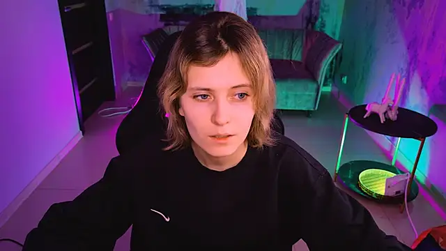 LolaAsmus online show from December 25, 9:13 am