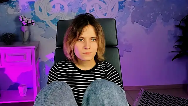 LolaAsmus online show from January 31, 2:17 pm