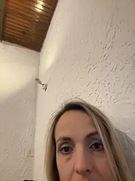 Snapshot of Annelibre chatting on January 14, 9:20 pm Annelibre online show from January 14, 9:20 pm