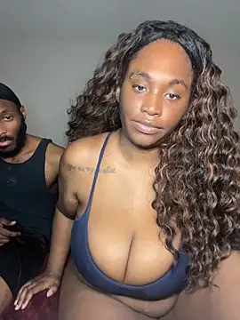 Stacy Raine online show from March 1, 4:03 am