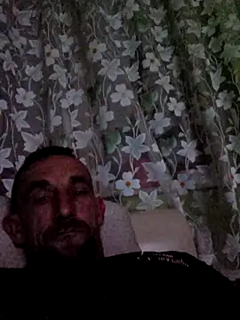 Nagyfarku39 online show from February 12, 10:05 pm