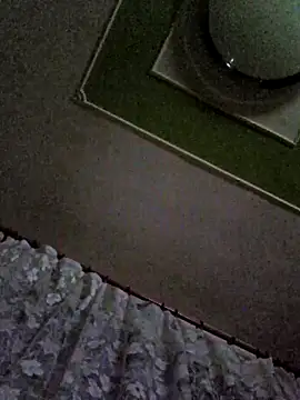 Nagyfarku39 online show from February 24, 9:24 pm