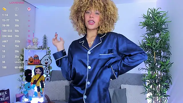 Snapshot of natty_romanof_18 chatting on September 24, 12:08 pm natty romanof 18 online show from September 24, 12:08 pm