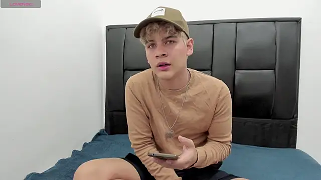 Javierdisousa online show from September 10, 3:50 am