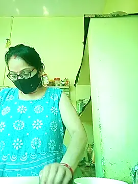 heenage online show from April 23, 4:24 am