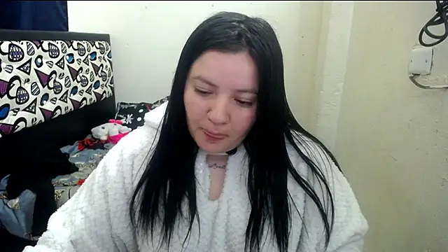 Snapshot of shopyymessyy chatting on June 29, 10:26 am shopyymessyy online show from June 29, 10:26 am