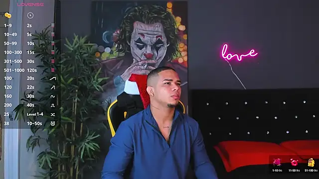 Snapshot of jordan_mayers02 chatting on December 21, 9:23 am jordan mayers02 online show from December 21, 9:23 am