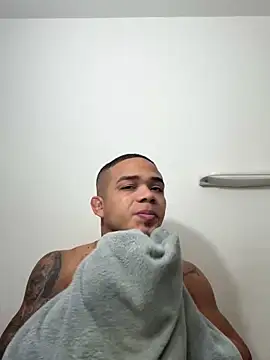 Snapshot of jordan_mayers02 chatting on March 11, 9:02 am jordan mayers02 online show from March 11, 9:02 am