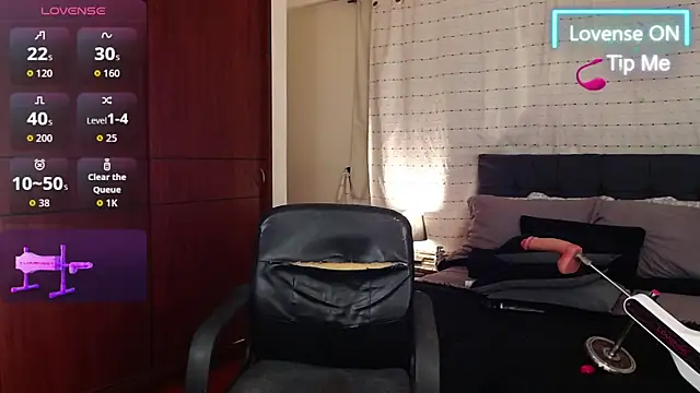 Hornymoan online show from February 3, 10:48 pm