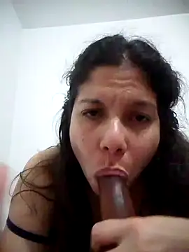 Carliina Soussa online show from February 2, 12:09 am