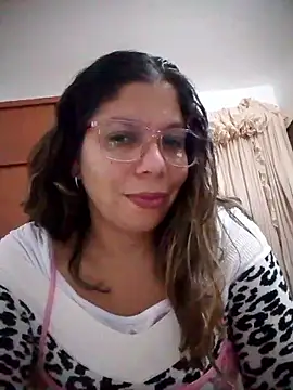 Snapshot of Carliina_Soussa chatting on January 15, 10:35 pm Carliina Soussa online show from January 15, 10:35 pm