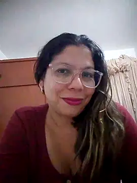 Snapshot of Carliina_Soussa chatting on February 25, 11:14 pm Carliina Soussa online show from February 25, 11:14 pm