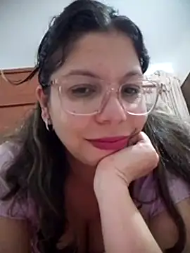 Carliina Soussa online show from April 6, 11:38 pm