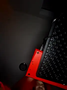 bigboytoy912 online show from April 18, 3:10 am