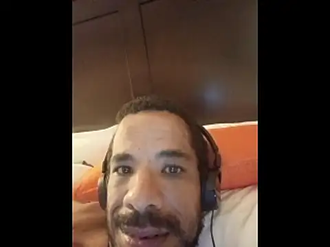 Tjskigh online show from October 23, 4:17 pm