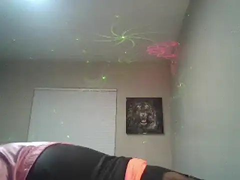 Needmehard online show from December 4, 3:04 am