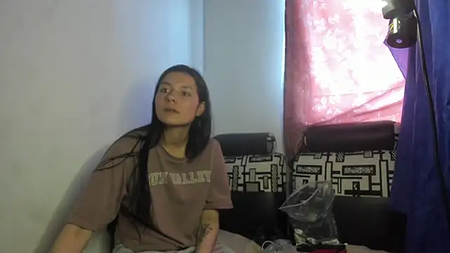 Nathaly love96 online show from June 12, 7:13 pm