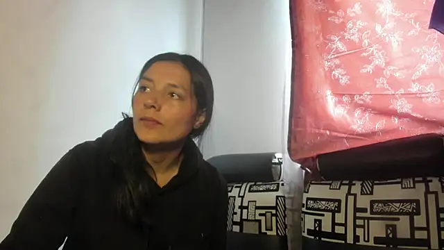 Nathaly love96 online show from June 24, 7:46 pm