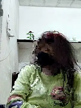 illay love online show from February 3, 10:20 am