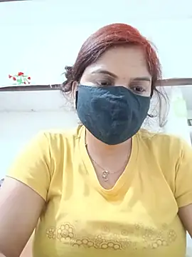 Snapshot of illay_love chatting on June 18, 11:36 am illay love online show from June 18, 11:36 am