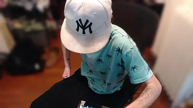 MrKingDick607 online show from January 9, 7:37 pm